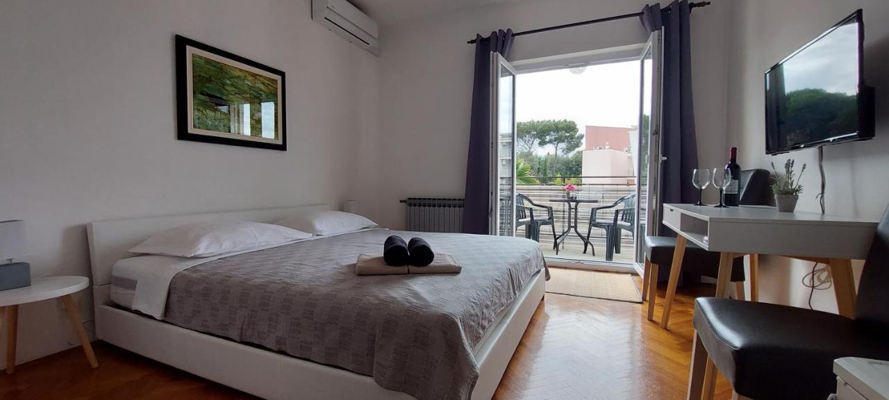 Villa Salvia Rooms And Apartments روفينج المظهر الخارجي الصورة