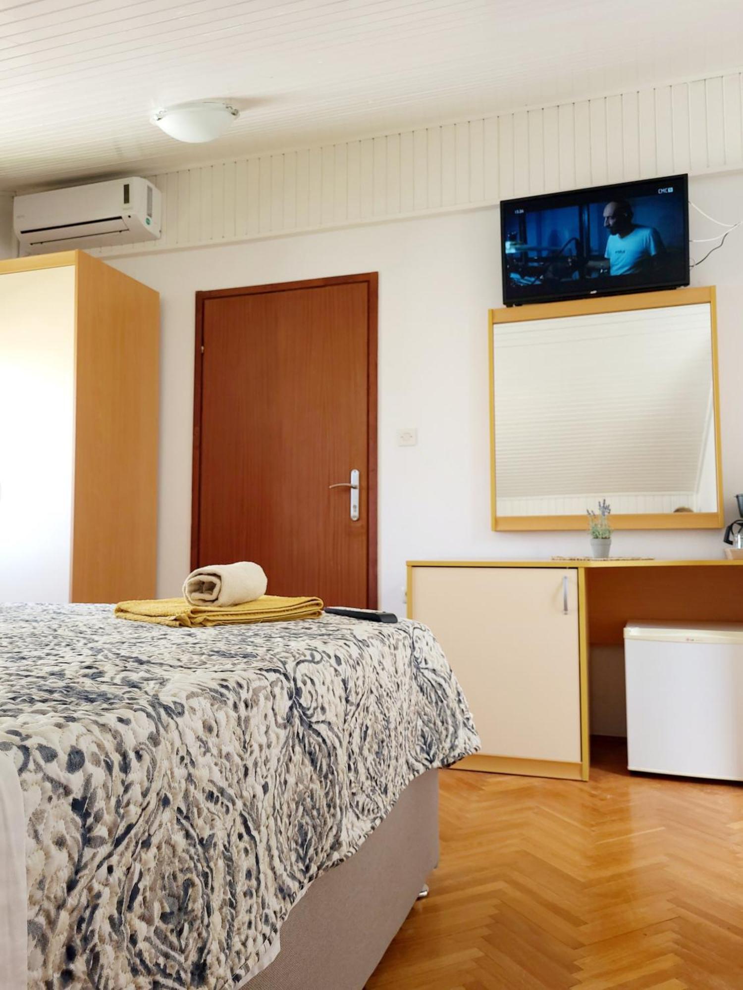Villa Salvia Rooms And Apartments روفينج المظهر الخارجي الصورة